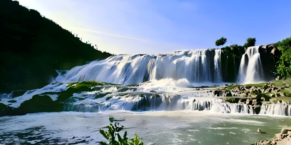 Guiyang + Huangguoshu Waterfall + Libo + Xijiang Qianhu Miao Village