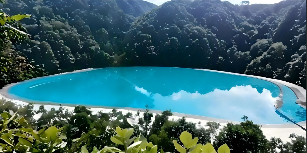 6-Day Premium Yunnan Tour Discovery: Ancient Towns, Sacred Snow Mountains & Romantic Waters