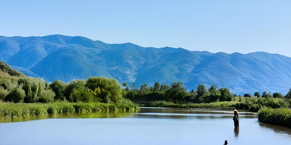 • Yangtze River Three Gorges · YiChang · 4-Star Luxury Cruise
