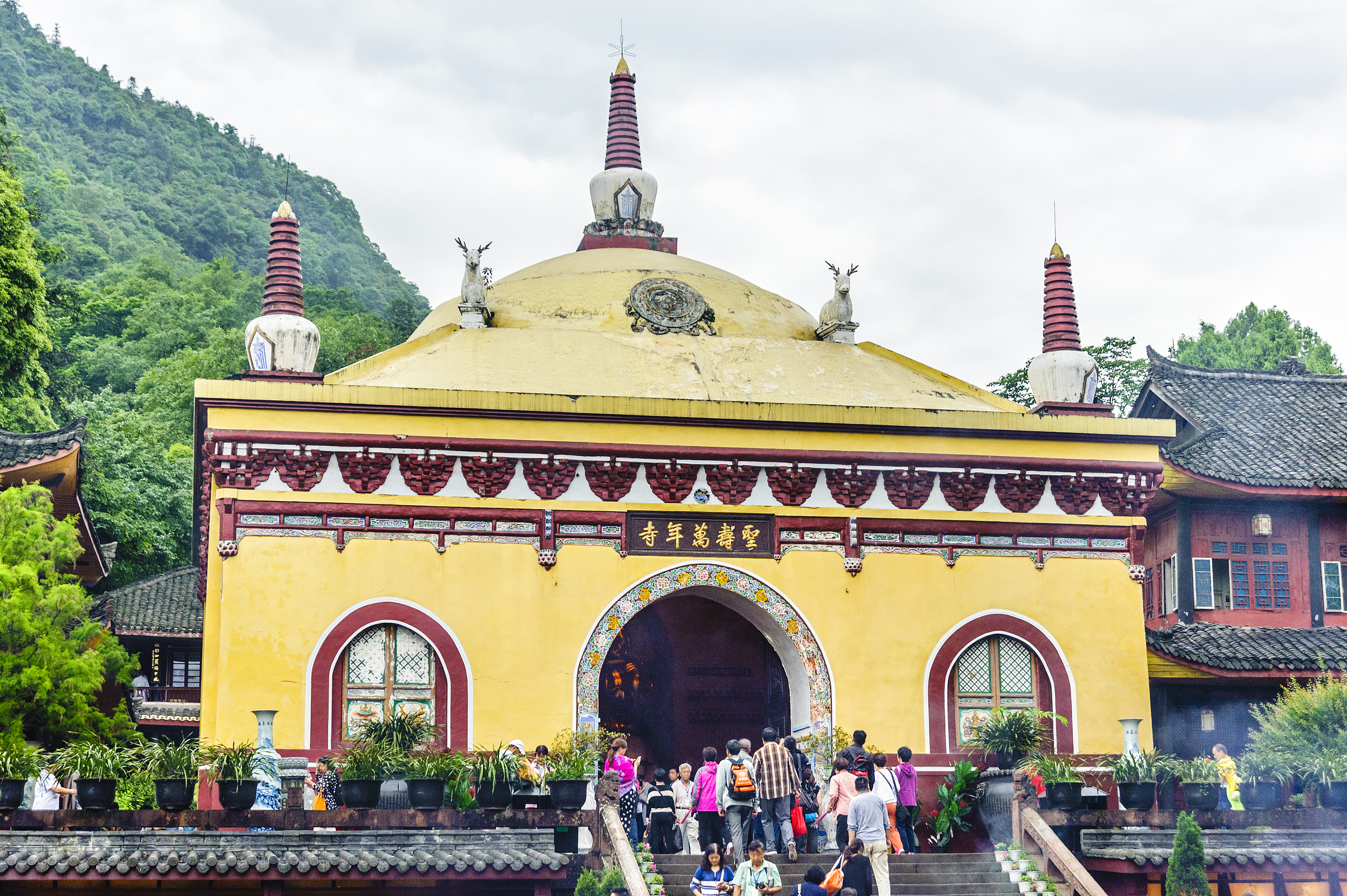 Wannian Temple