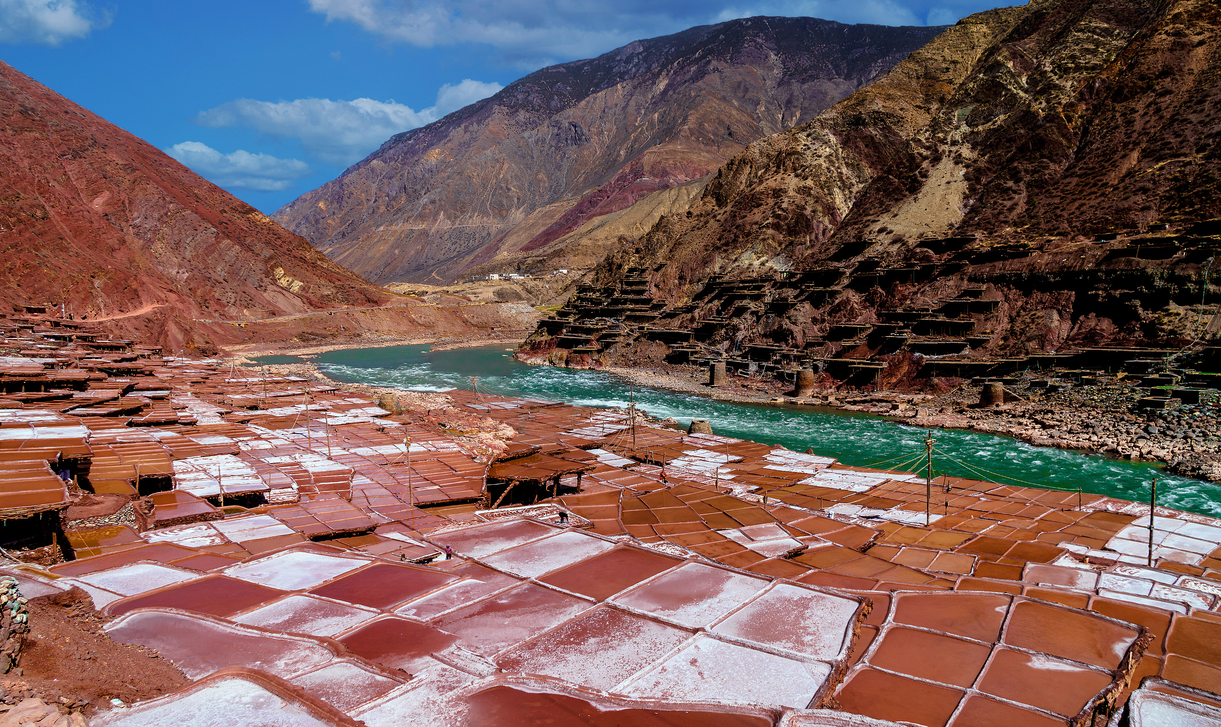 Xizang Yanjing Millennium Ancient Salt Field