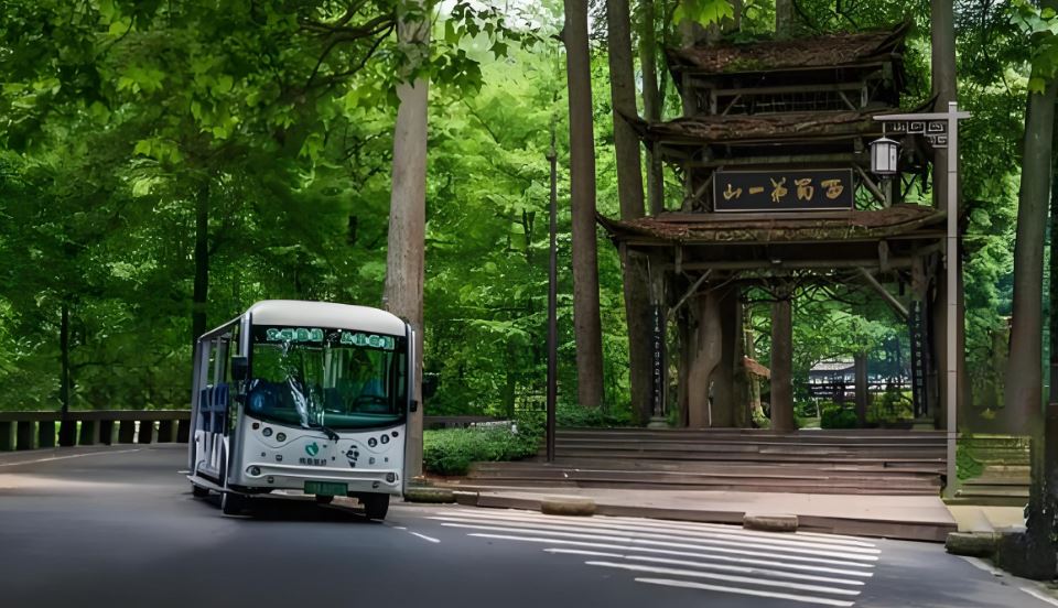 Qingcheng Front Mountain – Sightseeing Bus
