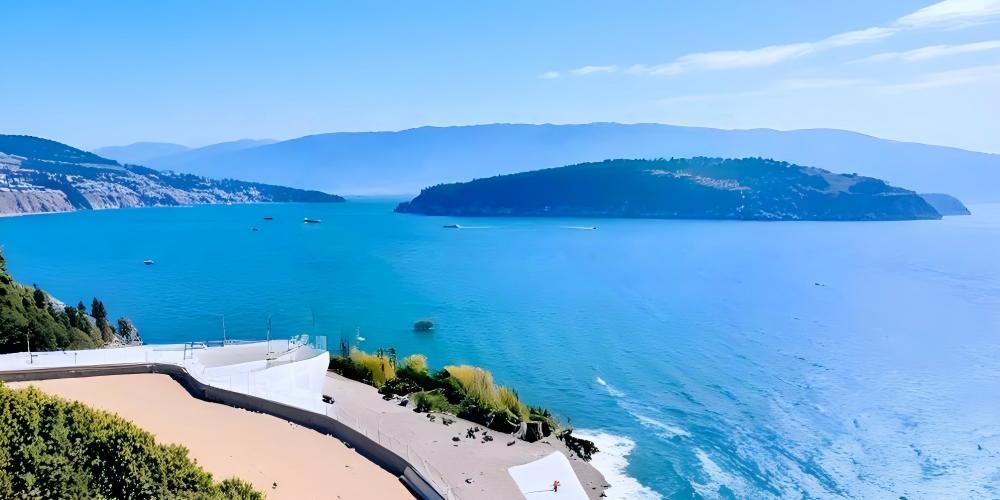 6-Day Yunnan Tour: Crystalline Dali Erhai, Magical Lijiang Old Town, Majestic Jade Dragon Snow Mountain & Elite 8-Pax Small Group
