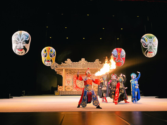 Sichuan Opera Show: Legendary Face-Changing